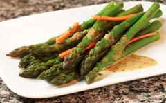Mrs. Dash Asparagus with Sauce